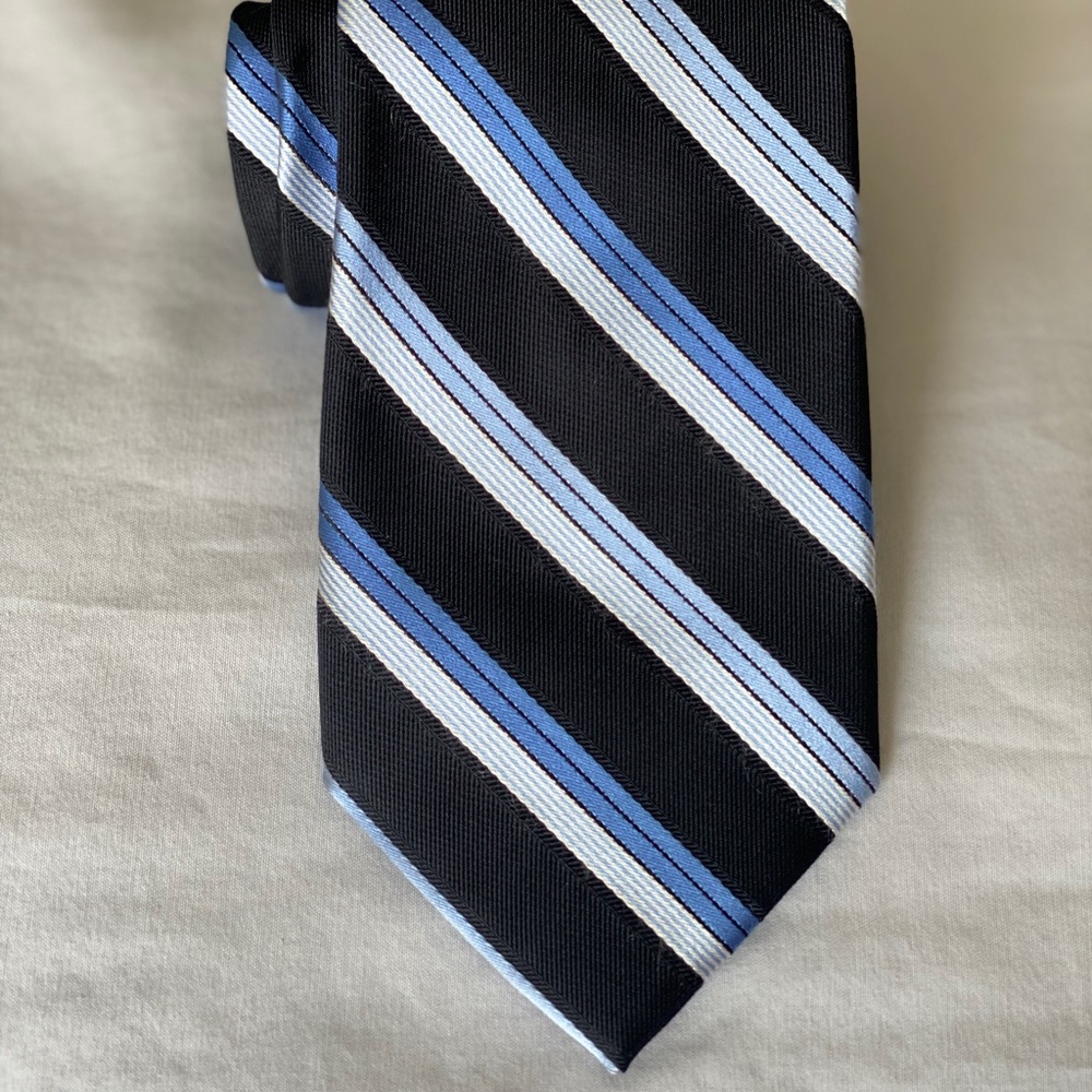 Men’s Michael Kors Striped Tie 100% Silk
